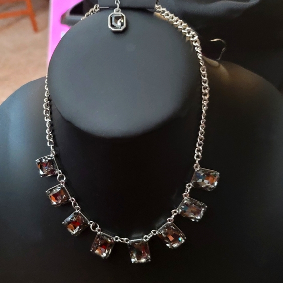 Paparazzi black square necklace
